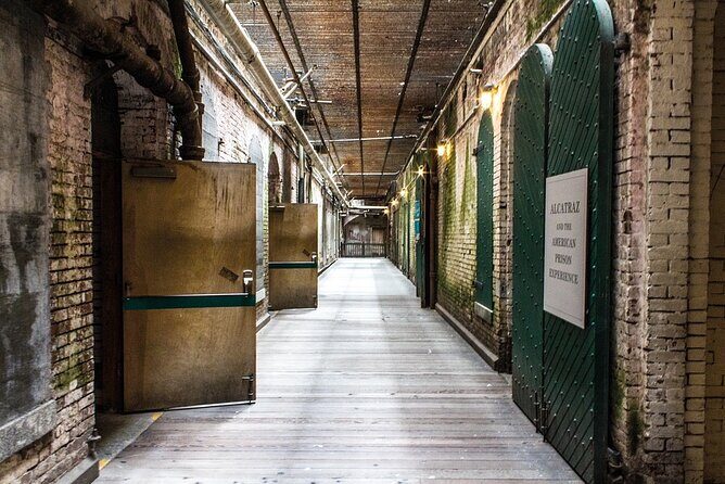 Alcatraz Prison Tour and Golden Gate Bridge Bay Cruise - Authentic Feedback from Travelers