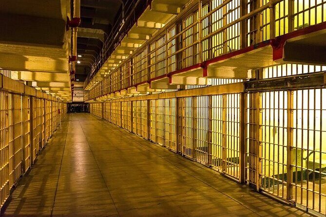 Alcatraz San Francisco Bay Cruise with Night Option - Key Points