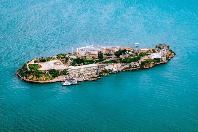 Alcatraz Tour w/ Yosemite Day Tour & Aquarium Access - FAQ