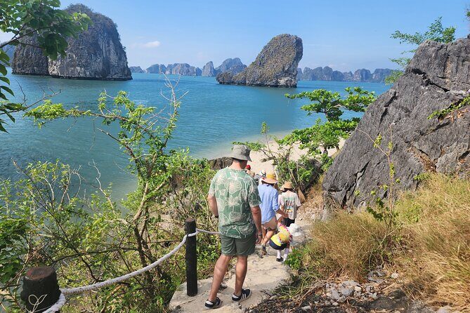 All-Inclusive 3 Day/2 Night Halong Luxury Cruise Meals, Cave, Kayaking, Swimming - What’s Included and What You Should Expect