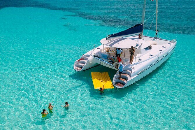 All-Inclusive 4-hour Catamaran Charter Riviera Maya Experience - What Makes This Tour Stand Out?