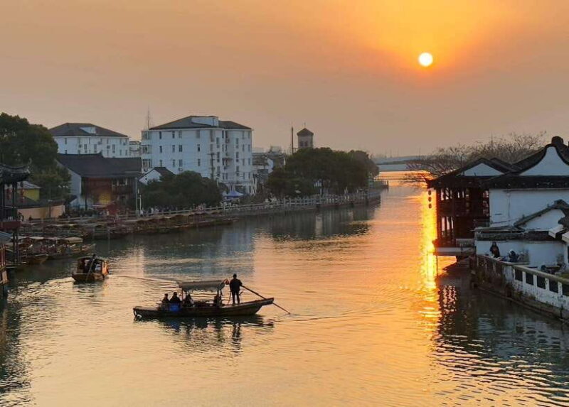 All-inclusive Half-day Private Tour To Zhujiajiao Water Town - Key Points