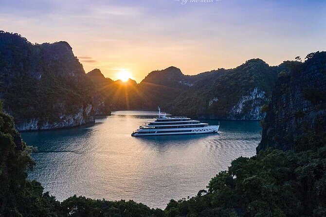 ALL Inclusive: Halong Bay Overnight Luxury Cruise Collection - Day One: Exploring the Bay