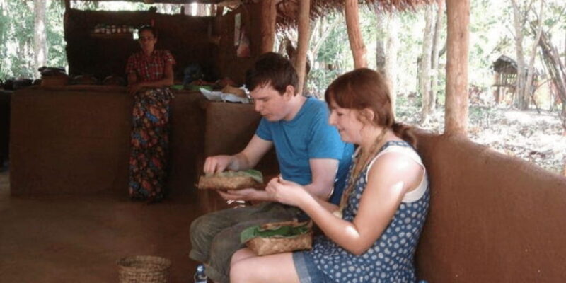 All-Inclusive Hiriwadunna Experience with Traditional Lunch. - Key Points
