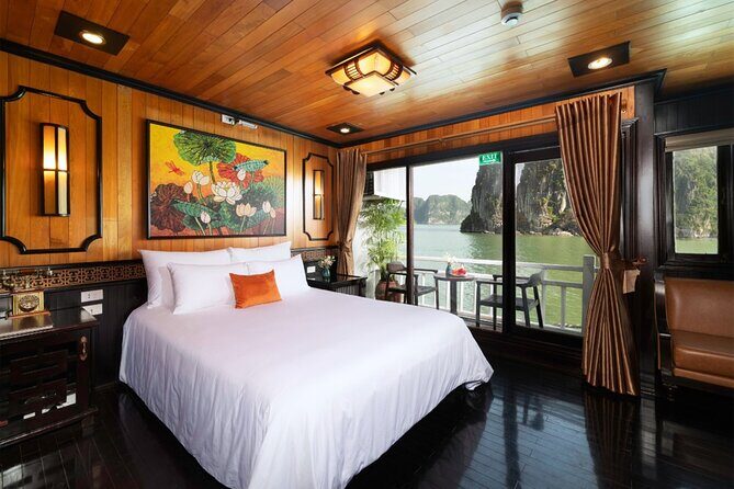 All-inclusive in Lan Ha Bay for 2Days 1 Night with many options - Day 2: Exploring Caves and the Bay