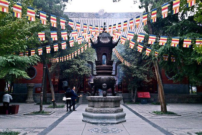 All Inclusive Luoyang Private Day Tour to Longmen Grottoes and White Horse Temple - Final Thoughts