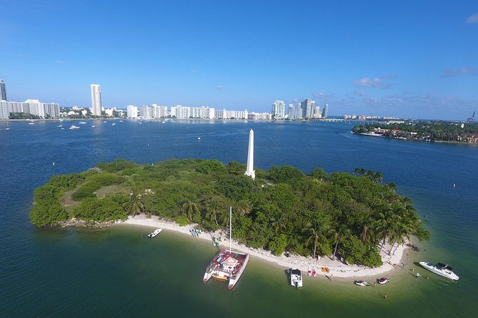 All Inclusive Party Boat Miami - Authentic Voices & Mixed Experiences