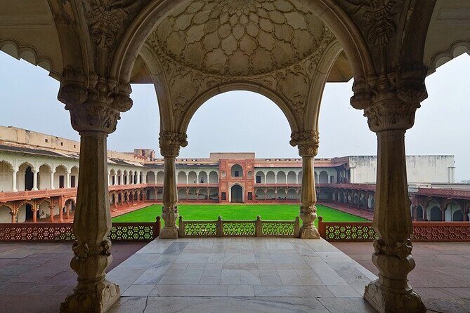 All Inclusive Private Taj Mahal Sunrise Tour with Agra Fort Visit - What Reviewers Say