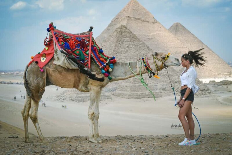 All-inclusive private Trip Pyramids Sphinx, Camel, VIP Lunch - Key Points