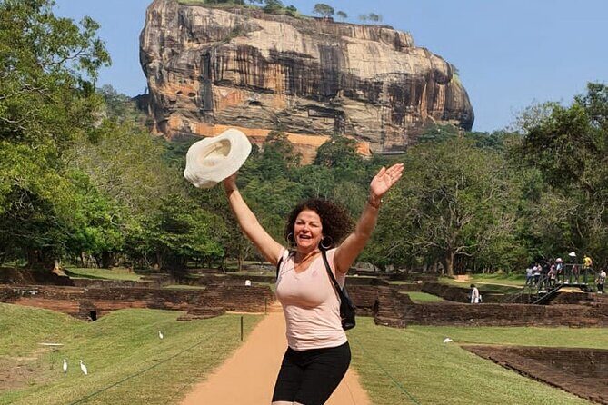 All Inclusive Sigiriya and Dambulla Private Day Tour from Colombo - The Experience of a Guided Tour: What Sets It Apart