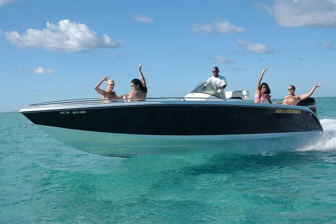 All inclusive SPEEDBOAT FULL DAY to ILE AUX CERF & GRSE WATERFALL - Who Should Consider This Tour?