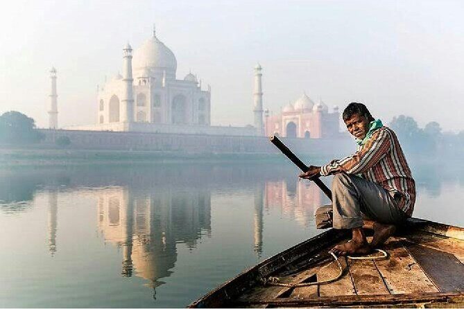 All Inclusive Taj Mahal & Agra Tour by Superfast Train From Delhi - Lunch Break at a 5-Star Hotel