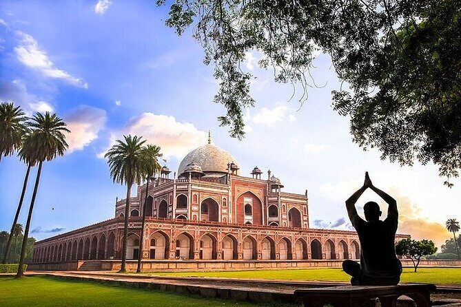 All Inclusive Taj Mahal Tour From Mumbai - Day 2: The Taj Mahal at Sunrise & More
