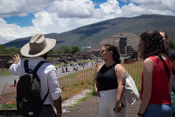 All-inclusive Teotihuacan Guided Tour with Breakfast in a Cave - A Well-Rounded Introduction to Teotihuacan