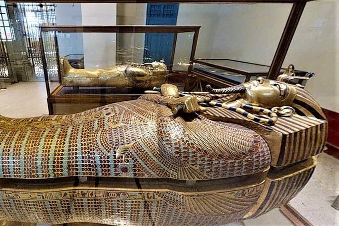 All inclusive tour to Pyramids, Sphinx, Camel, The Museum+Bazzar - Authentic Guides Make All the Difference