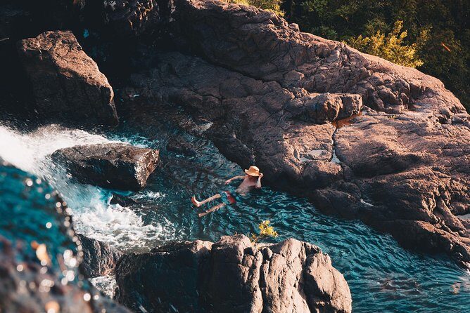 All-Inclusive Waterfall Explorer Day Trip from Airlie Beach - Key Points