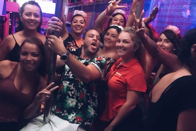 All you can drink- Club Crawl Los Cabos - A Closer Look at the Los Cabos Club Crawl