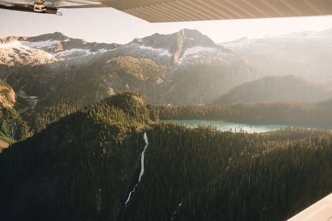 Alpine Lake Flightseeing Experience from Squamish - FAQs
