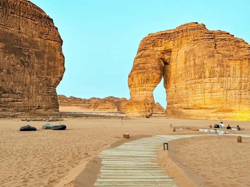 AlUla: Elephant Rock and Hidden Gems Private Tour - Exploring AlUla: An Unforgettable Landscape