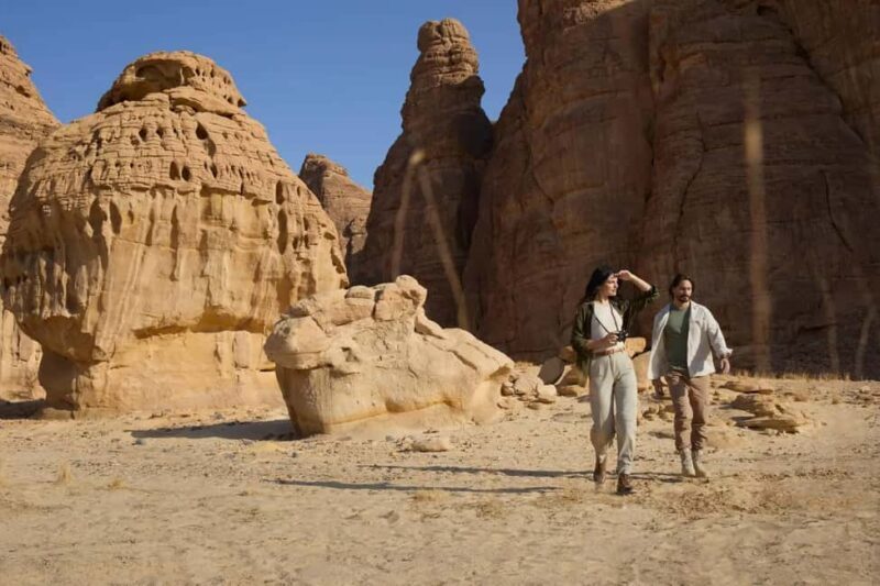 AlUla: Elephant Rock and Hidden Gems Private Tour - The Cultural and Culinary Touches