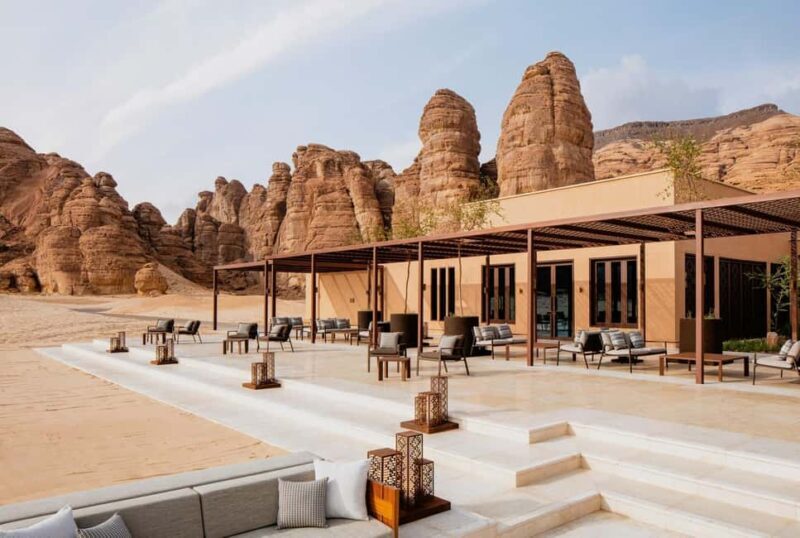AlUla Full Day Private Tour Discover A Journey Through Time - Exploring the Wonders of AlUla with a Private Guide