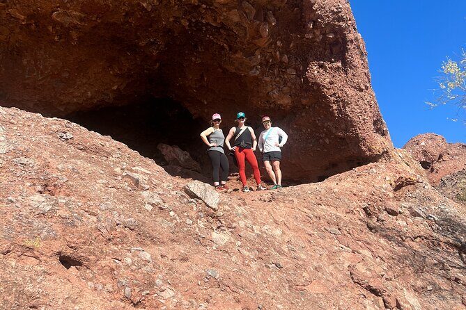 Amazing 2-Hour Guided Hiking & Yoga At Papago Park - An Authentic, Relaxing Way to Experience Papago Park