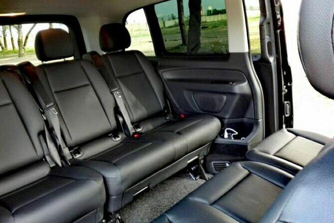 Amazing airport pickup/ drop off in Casablanca/ safe&easy - What to expect during your transfer in Casablanca