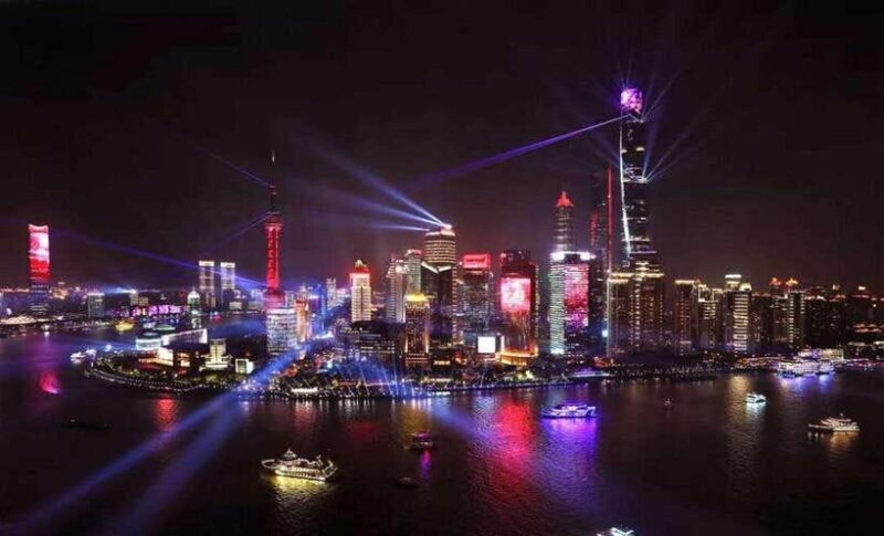 Amazing Shanghai Night Lights:River Cruise &Private Transfer - How the Experience Feels
