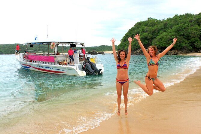 Amazing tour boat through wild nature in Huatulco Bays - What You’ll Love About This Bays Tour