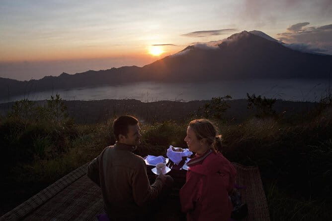 Amazing Trekking on the Mount Batur watching a beautiful sunrise - Authenticity and Traveler Perspectives