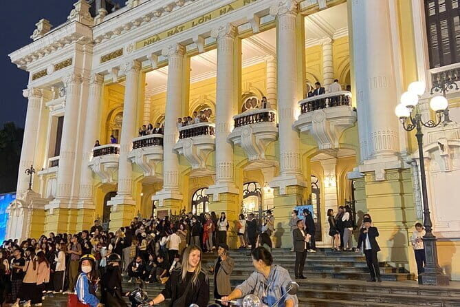 Amazing Vespa Night Tour For Food Lover - Key Points
