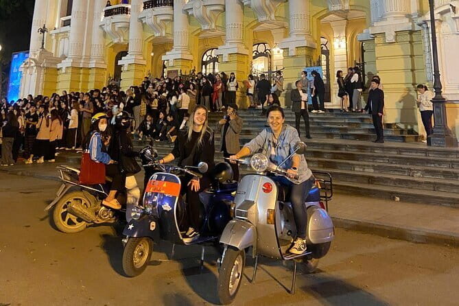 Amazing Vespa Night Tour For Food Lover - The Experience: Practical Insights