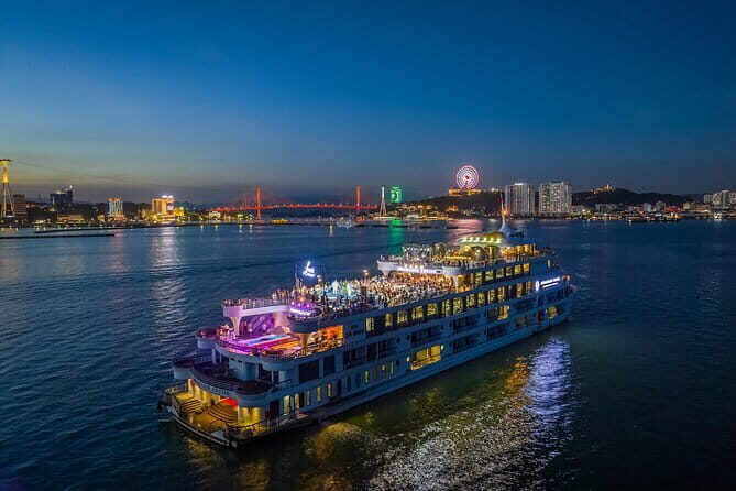 Ambassador Dinner Cruise with Live Music, Firework and Luxe - What Travelers Say: Authentic Insights