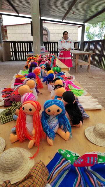 Amealco: Doll workshop and cookie and pulque tasting - FAQs