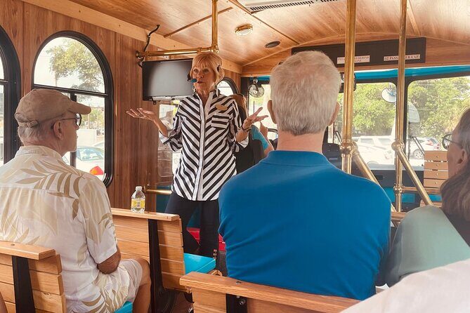 Amish Experience Trolley Tour: Bridges to Understanding - Who Should Consider This Tour?
