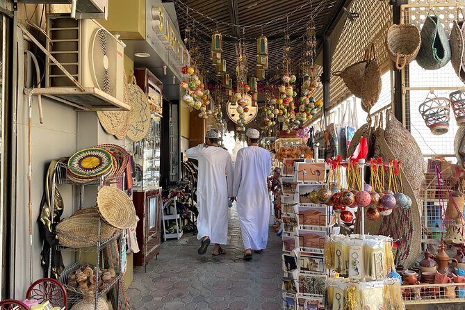 AMOUAGE: Full Day Private Tour to Nizwa and Jebel Akhdar - Who Should Consider This Tour?
