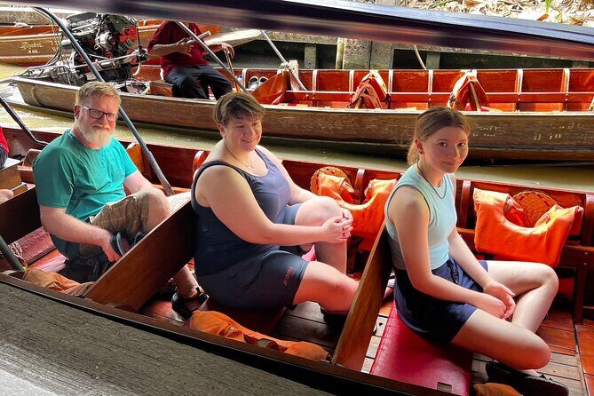 Amphawa and Railway Markets and Firefly Boat Ride Group Tour - What Travelers Are Saying