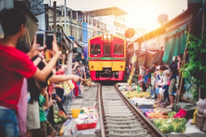 Amphawa Floating Market and Maeklong Railway Private Afternoon Tour from Hua Hin - Price and Value