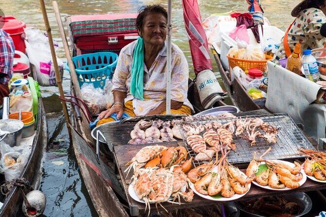 Amphawa Floating Market and Maeklong Train Market Tour - Key Points