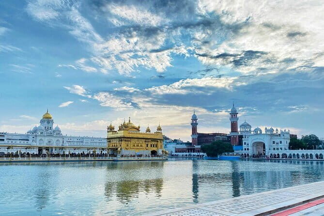 Amritsar Guided Full-Day Tour with Car and Lunch - An In-Depth Look at the Tour
