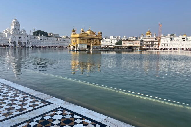 Amritsar Sightseeing Golden Temple with Wagah Border - FAQ