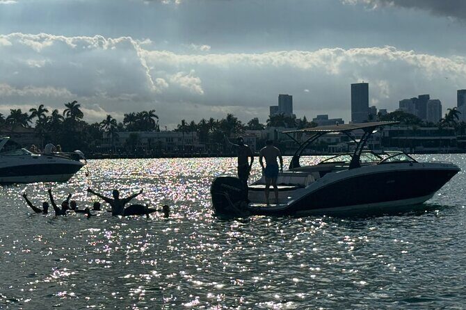 Amusing Private Boat Tour, Champagne, Sandbars, Floating Mat!! - Authentic Experiences and Authenticity