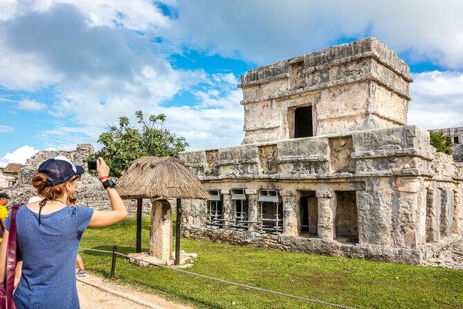 Ancestral Tulum: Excursion to the Mayan Ruins, Cenote & lunch - Transportation and Group Dynamics