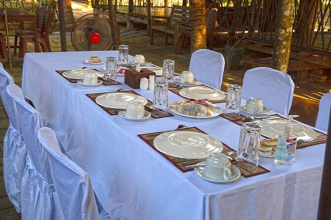 Angkor Sunrise Bike Tour - Breakfast & Lunch included - Who Is This Tour Best For?