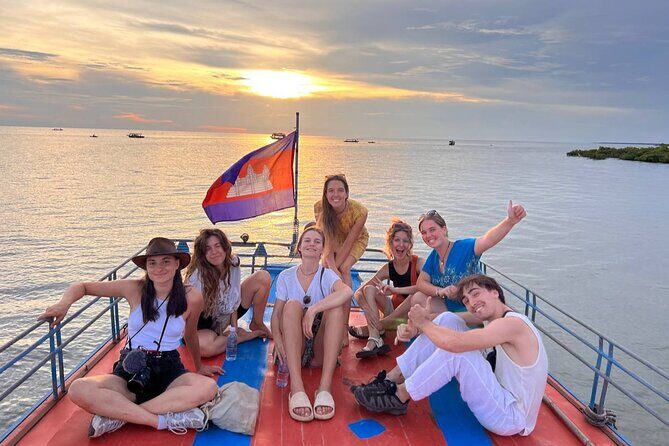 Angkor Sunrise & Floating Village Sunset Full-Day Siem Reap Tour - Discovering Siem Reap: A Complete Look at the Angkor Sunrise & Floating Village Sunset Tour