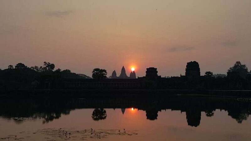 Angkor Wat Full-Day Private Tour with Sunset - Practical Details and Tips