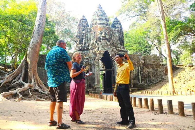 Angkor Wat: Highlights and Sunrise with Spanish Guide - FAQ