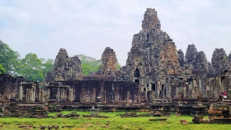 Angkor Wat one Day Private Tour for All Highlight Temples - The End of the Day