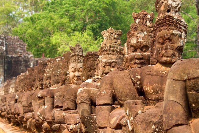Angkor Wat Sunrise Bike Tour with Lunch Included - Introduction