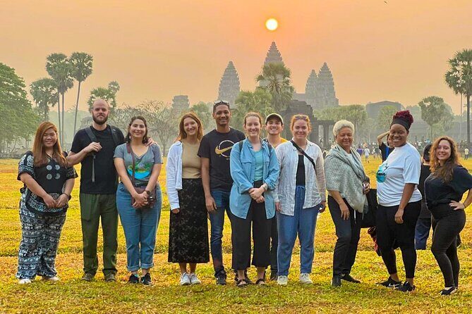 Angkor Wat Sunrise tour with Small - Group and Guide tours - Introduction